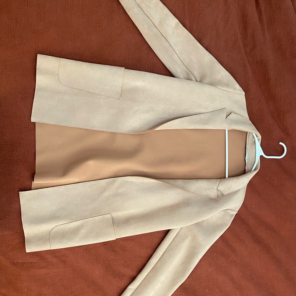 Zara Cream Women's Blazer (pale pink color)